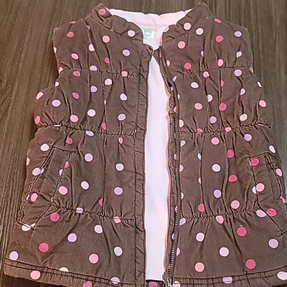 Charming Carter's Children's Puffer Vest - Brown with Playful Polka Dots Size 6X - Picture 2 of 8